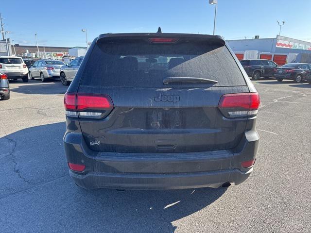 used 2019 Jeep Grand Cherokee car, priced at $17,995