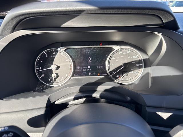 new 2025 Nissan Pathfinder car, priced at $33,682