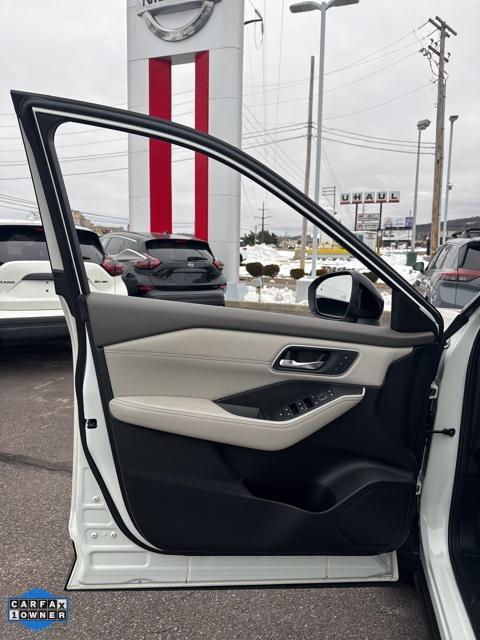 used 2021 Nissan Rogue car, priced at $23,995