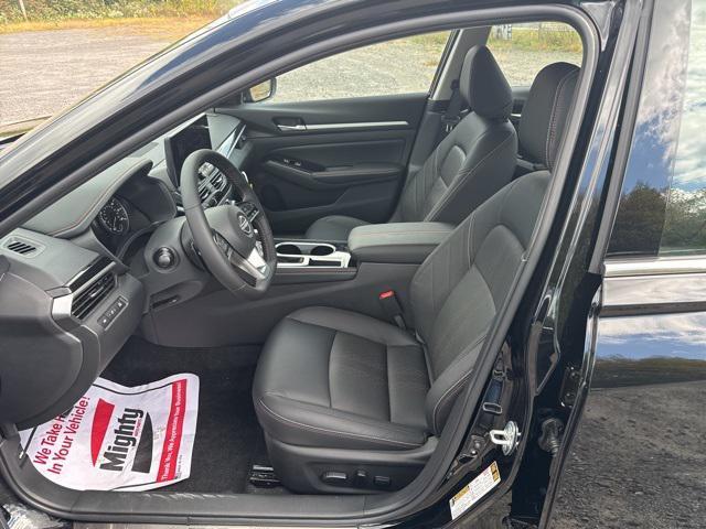 new 2025 Nissan Altima car, priced at $32,293