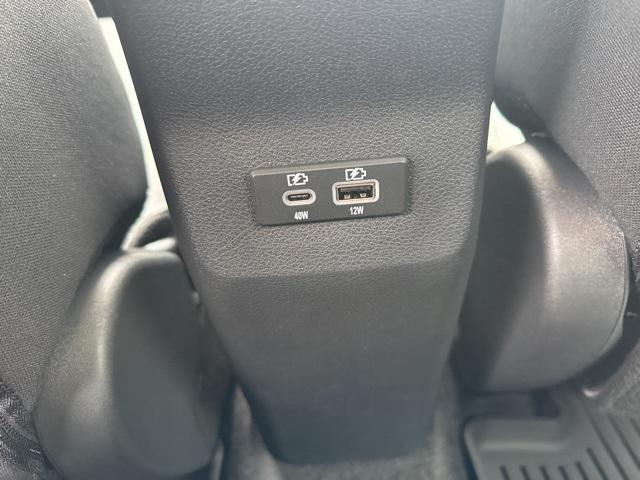new 2025 Nissan Kicks car, priced at $29,915