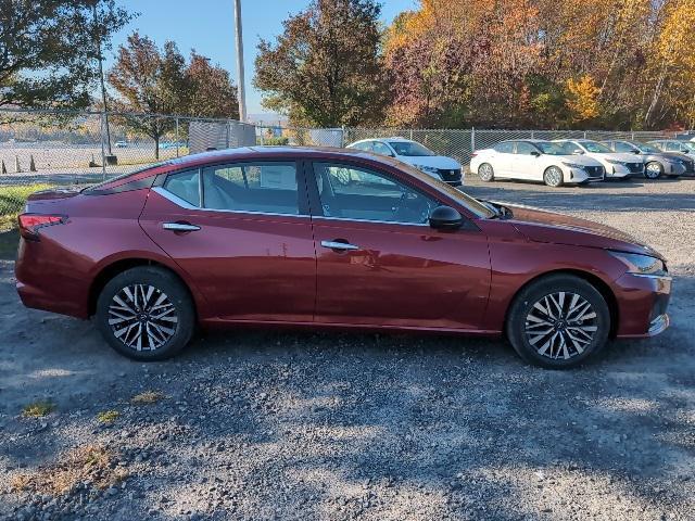 new 2025 Nissan Altima car, priced at $29,495