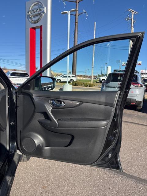 used 2018 Nissan Rogue car, priced at $14,878