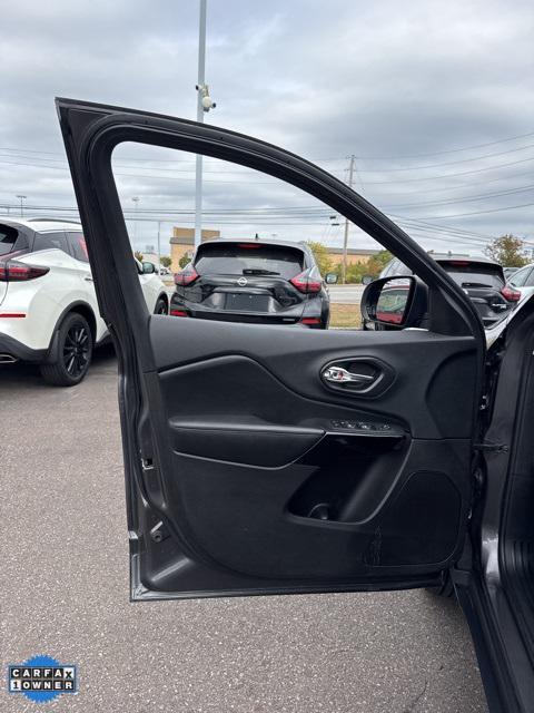 used 2020 Jeep Cherokee car, priced at $17,295