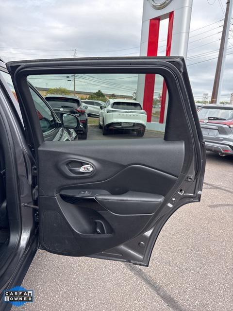 used 2020 Jeep Cherokee car, priced at $17,295