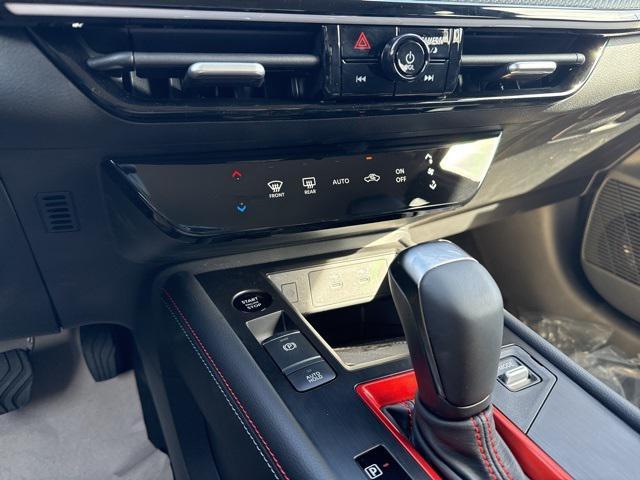 new 2025 Nissan Kicks car, priced at $29,210