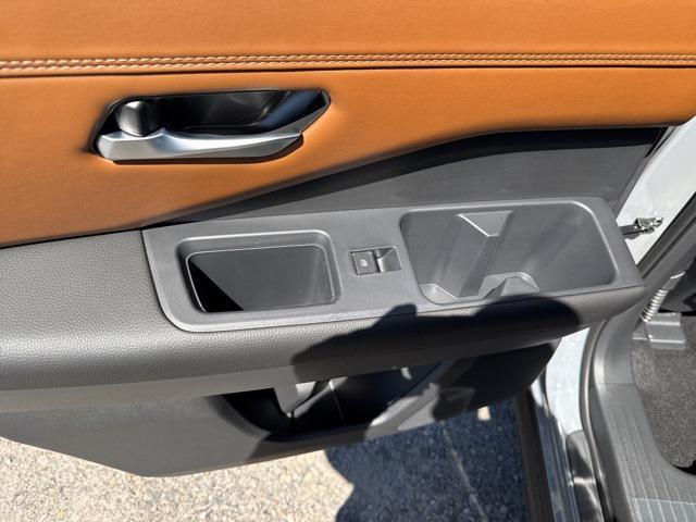 new 2025 Nissan Pathfinder car, priced at $51,705