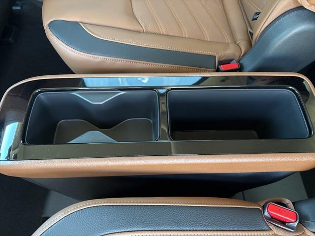 new 2025 Nissan Pathfinder car, priced at $51,705