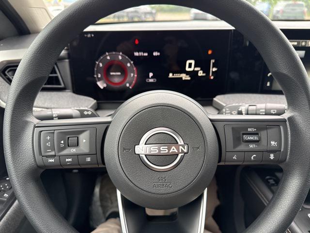 new 2025 Nissan Kicks car, priced at $25,654