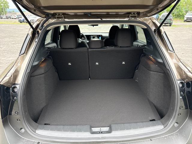 new 2025 Nissan Kicks car, priced at $25,654