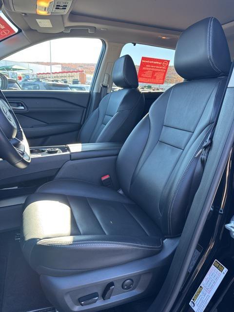 used 2024 Nissan Rogue car, priced at $31,995