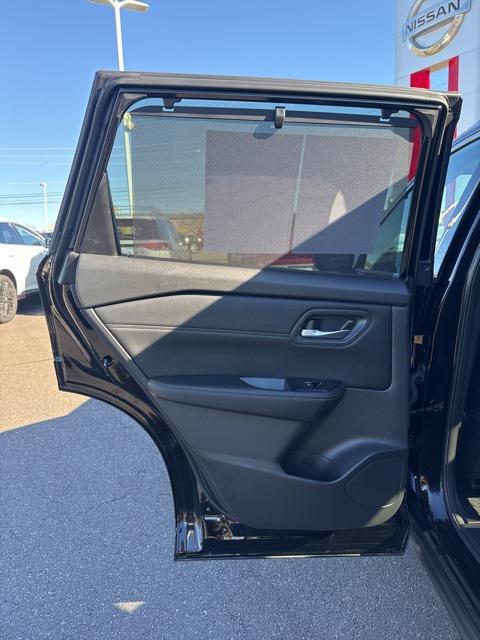 used 2024 Nissan Rogue car, priced at $31,995