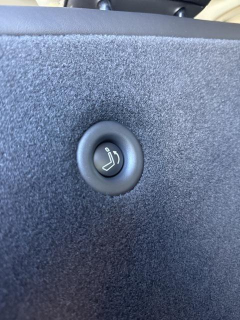 new 2025 Nissan Pathfinder car, priced at $46,637