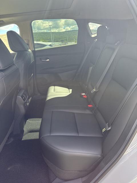 new 2025 Nissan Murano car, priced at $42,080