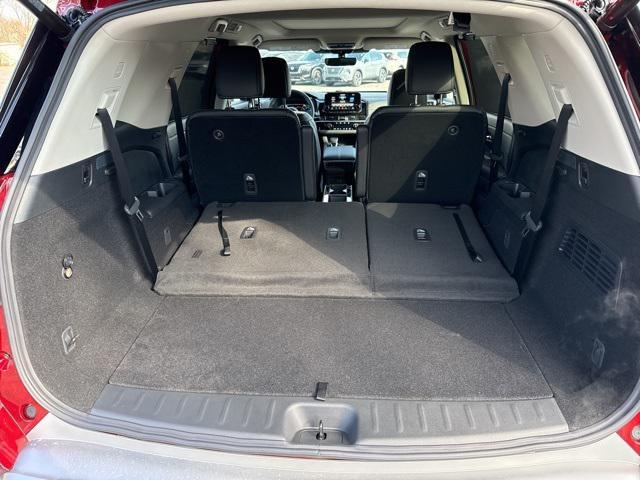 new 2025 Nissan Pathfinder car, priced at $47,475