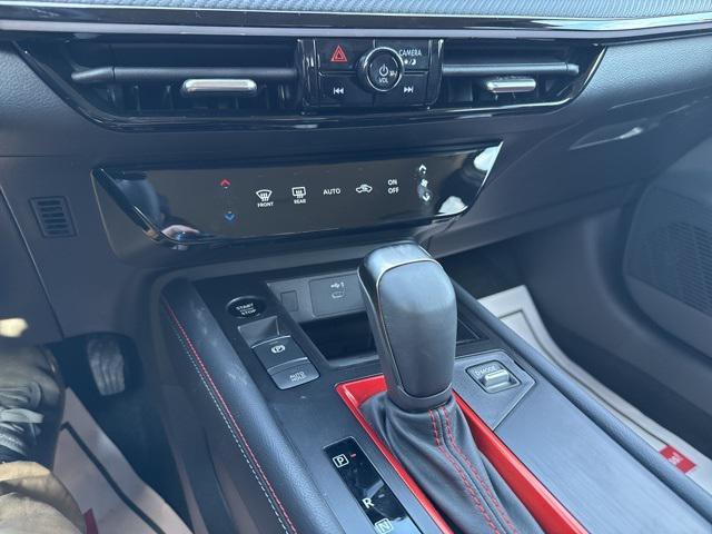 new 2025 Nissan Kicks car, priced at $29,530