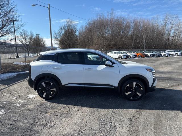 new 2025 Nissan Kicks car, priced at $29,530