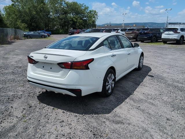 new 2024 Nissan Altima car, priced at $25,450