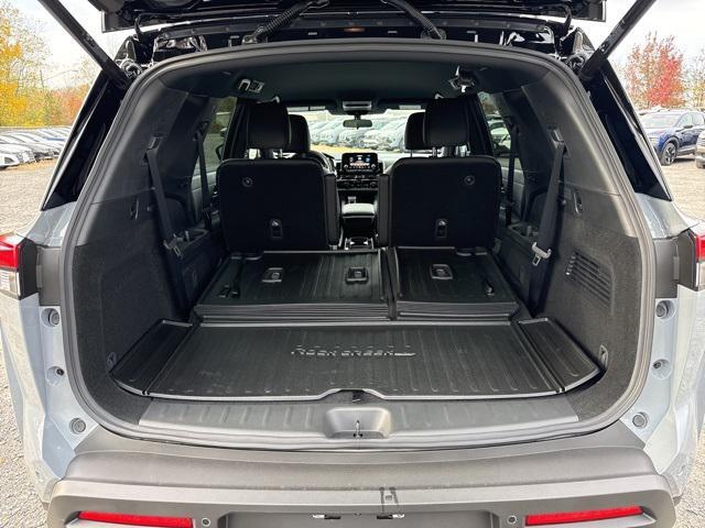 new 2025 Nissan Pathfinder car, priced at $39,813