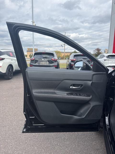 new 2026 Nissan Kicks car, priced at $28,890