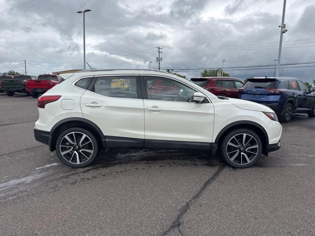 used 2017 Nissan Rogue Sport car, priced at $12,495