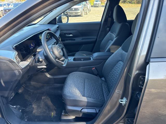 new 2026 Nissan Kicks car, priced at $27,940