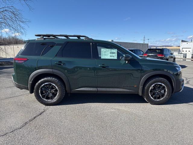 new 2025 Nissan Pathfinder car, priced at $43,675