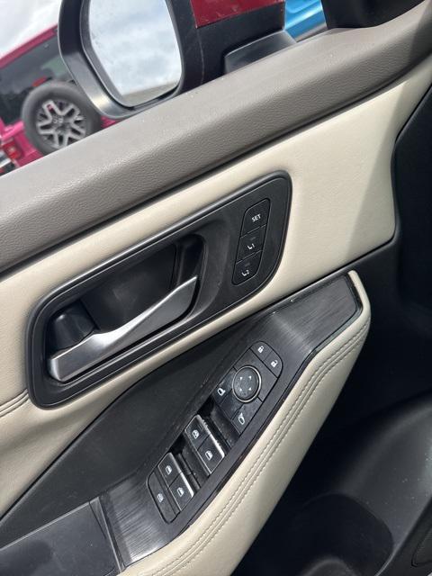 used 2022 Nissan Rogue car, priced at $28,995