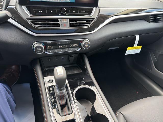 new 2025 Nissan Altima car, priced at $33,294