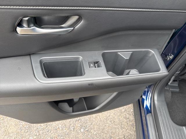 new 2025 Nissan Pathfinder car, priced at $47,050