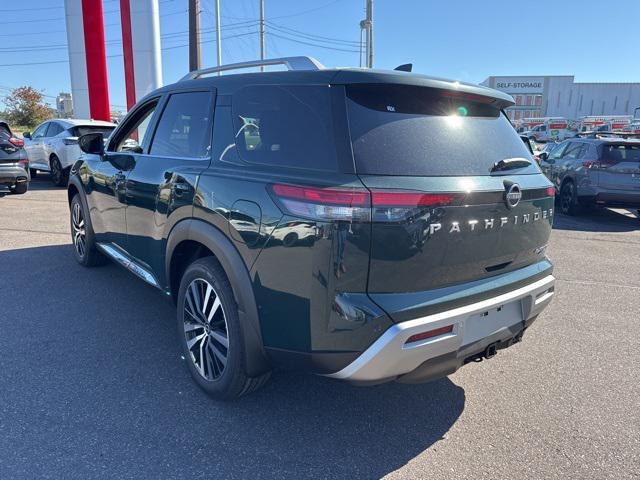 new 2025 Nissan Pathfinder car, priced at $45,203