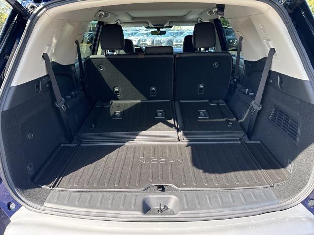 new 2025 Nissan Pathfinder car, priced at $46,619