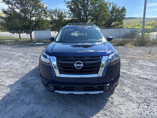 new 2025 Nissan Pathfinder car, priced at $46,619