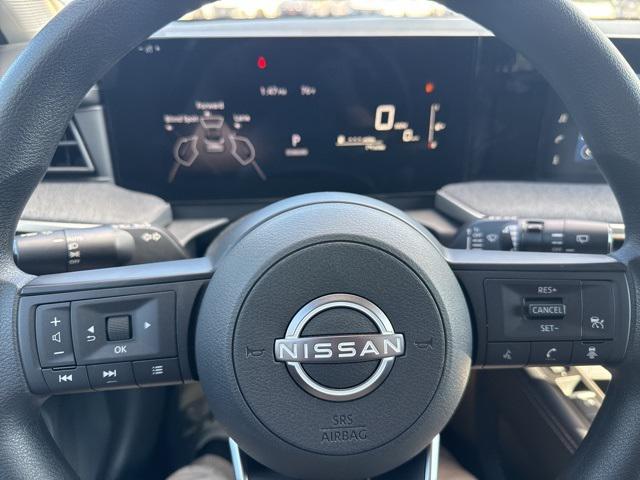 new 2025 Nissan Kicks car, priced at $26,654