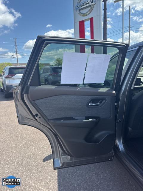 used 2022 Nissan Rogue car, priced at $24,995