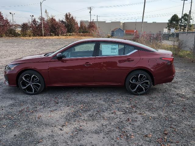 new 2025 Nissan Altima car, priced at $30,669