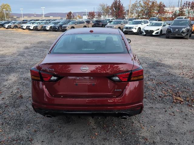 new 2025 Nissan Altima car, priced at $30,669