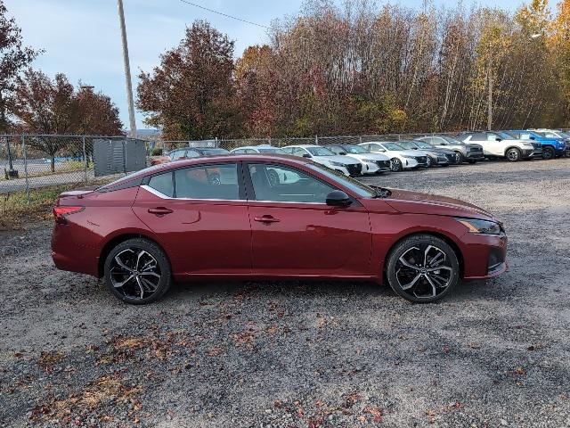 new 2025 Nissan Altima car, priced at $30,669