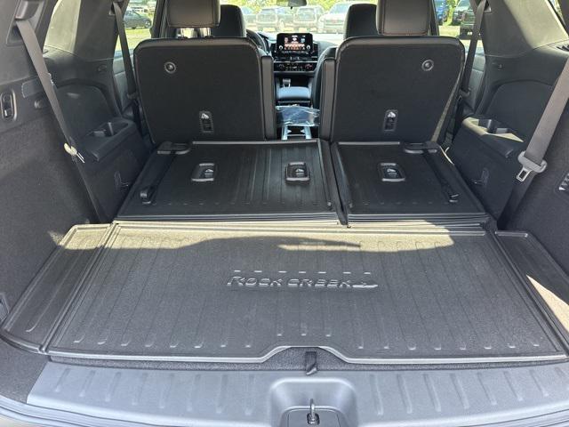 new 2025 Nissan Pathfinder car, priced at $42,583