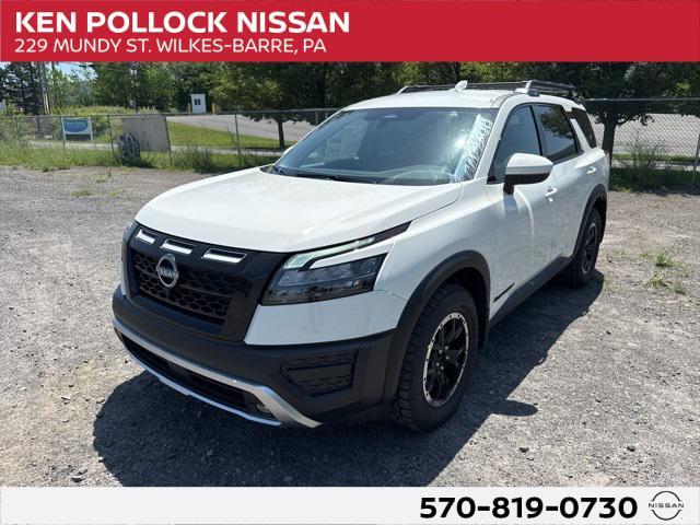 new 2025 Nissan Pathfinder car, priced at $42,583