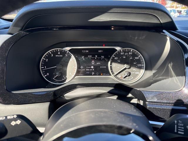 new 2025 Nissan Pathfinder car, priced at $42,580