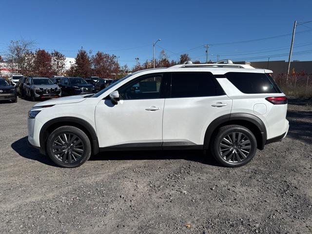 new 2025 Nissan Pathfinder car, priced at $42,580