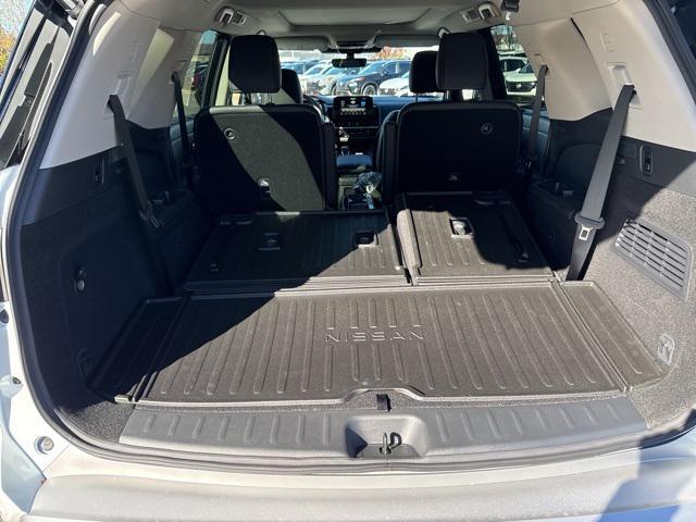 new 2025 Nissan Pathfinder car, priced at $42,580