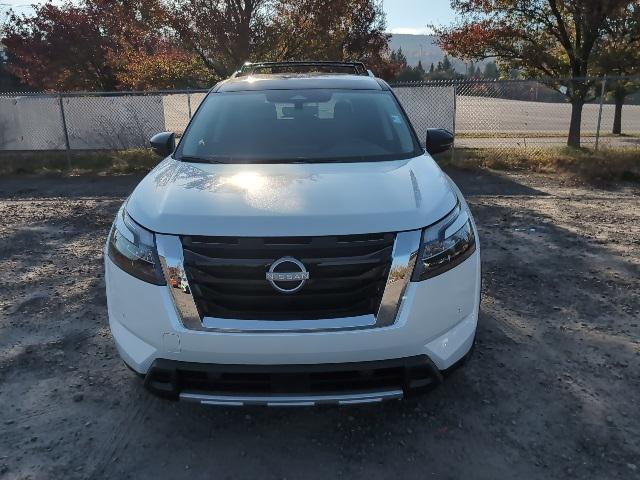 new 2025 Nissan Pathfinder car, priced at $46,530