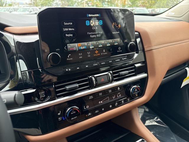 new 2025 Nissan Pathfinder car, priced at $46,473