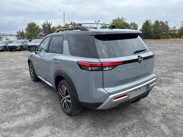 new 2025 Nissan Pathfinder car, priced at $46,473