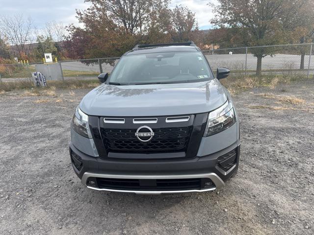 new 2025 Nissan Pathfinder car, priced at $39,813
