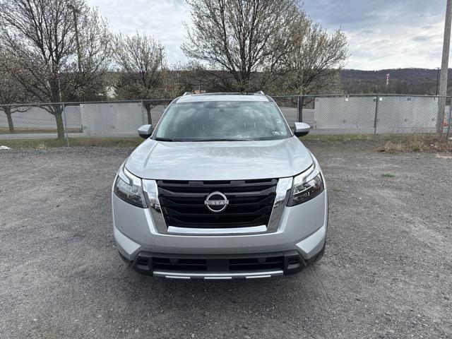 new 2025 Nissan Pathfinder car, priced at $47,050