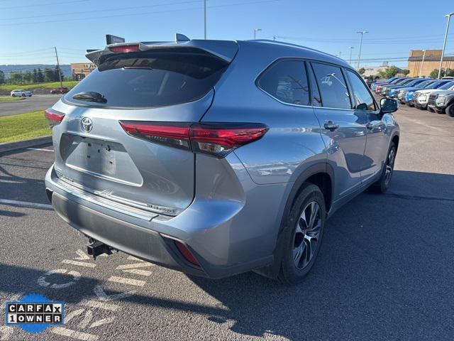 used 2020 Toyota Highlander car, priced at $32,443