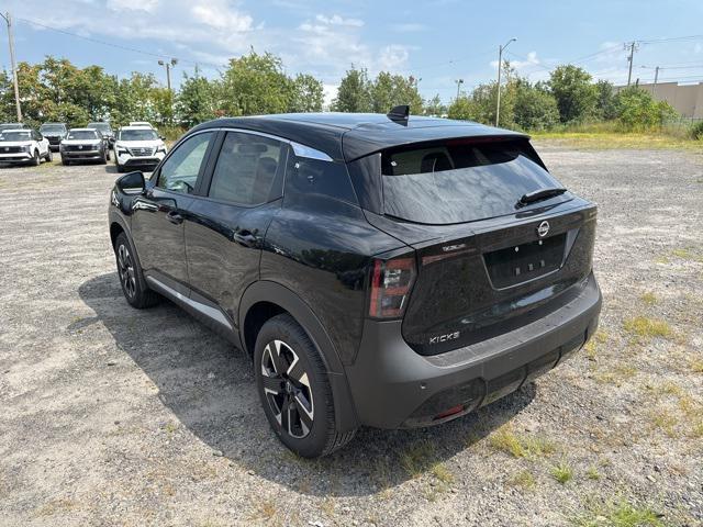 new 2025 Nissan Kicks car, priced at $26,654